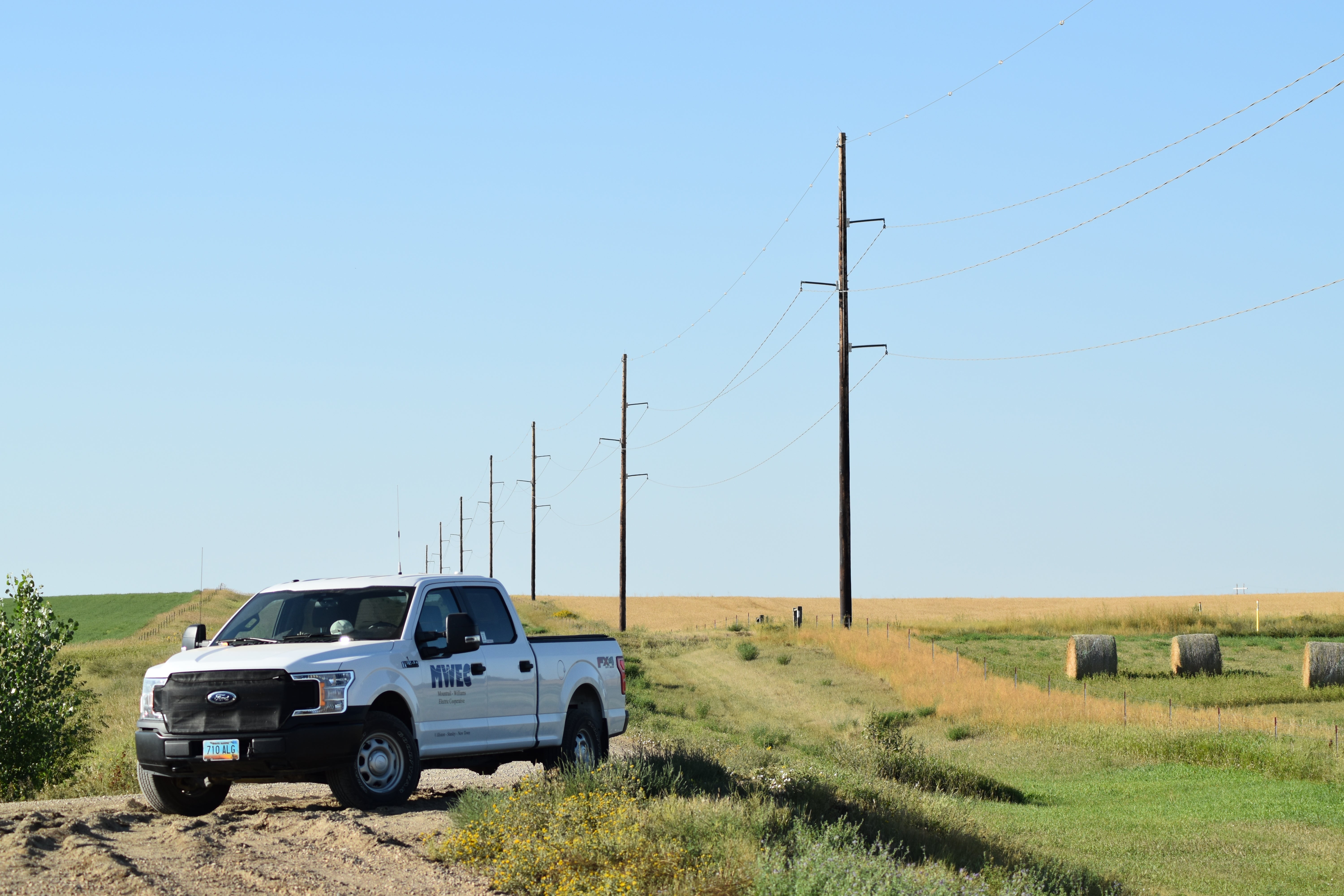 transmission line truck