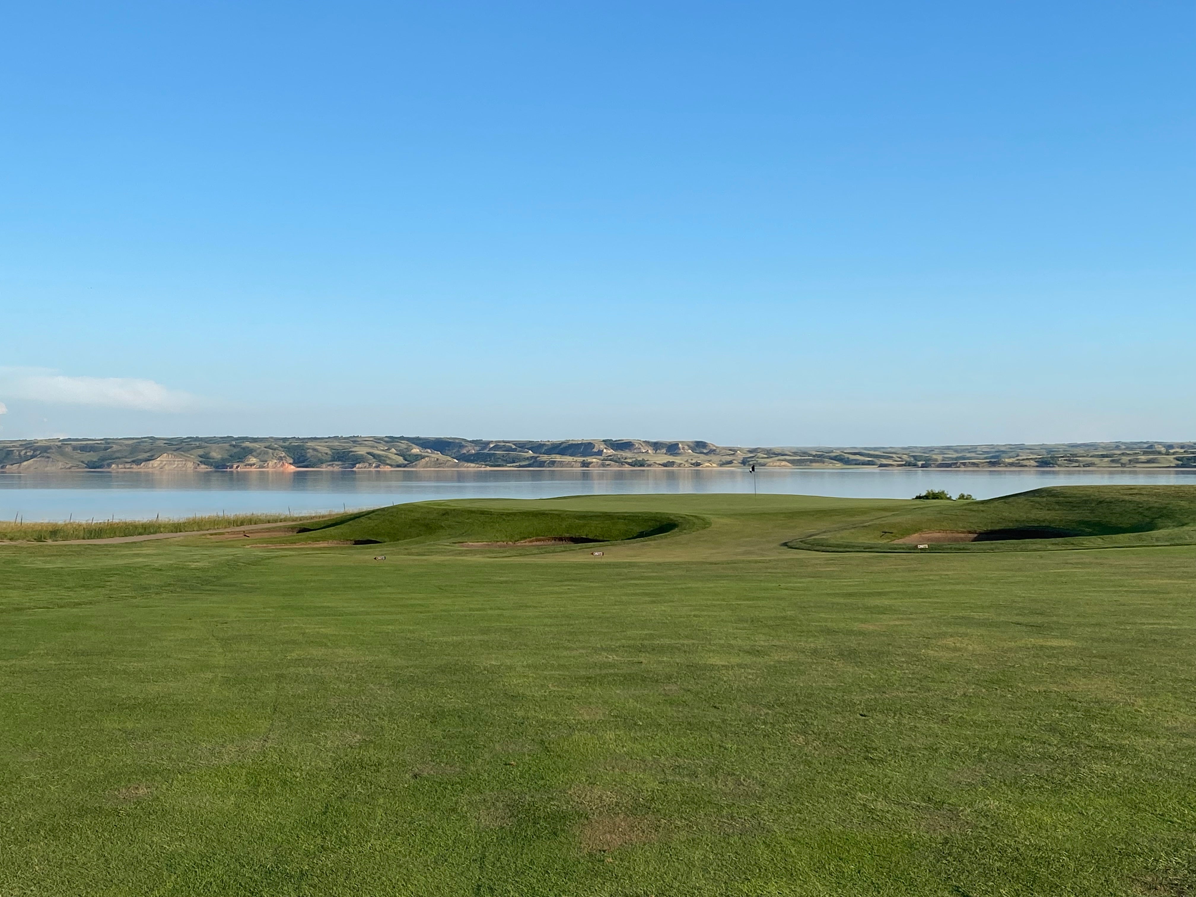 The Links of ND hole with view